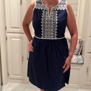 Vineyard Vines Embroidered Dress